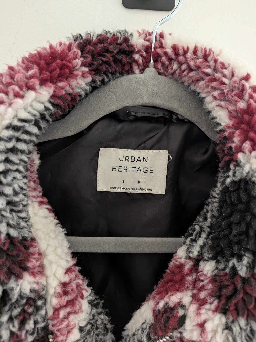 Urban Heritage Plush Sherpa Plaid Jacket in White, Black & Burgundy - Picture 2 of 5